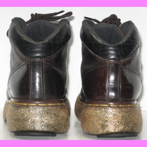 Size 8 US Women's Doc Marten's Brown Leather Ankle - Picture 6 of 13